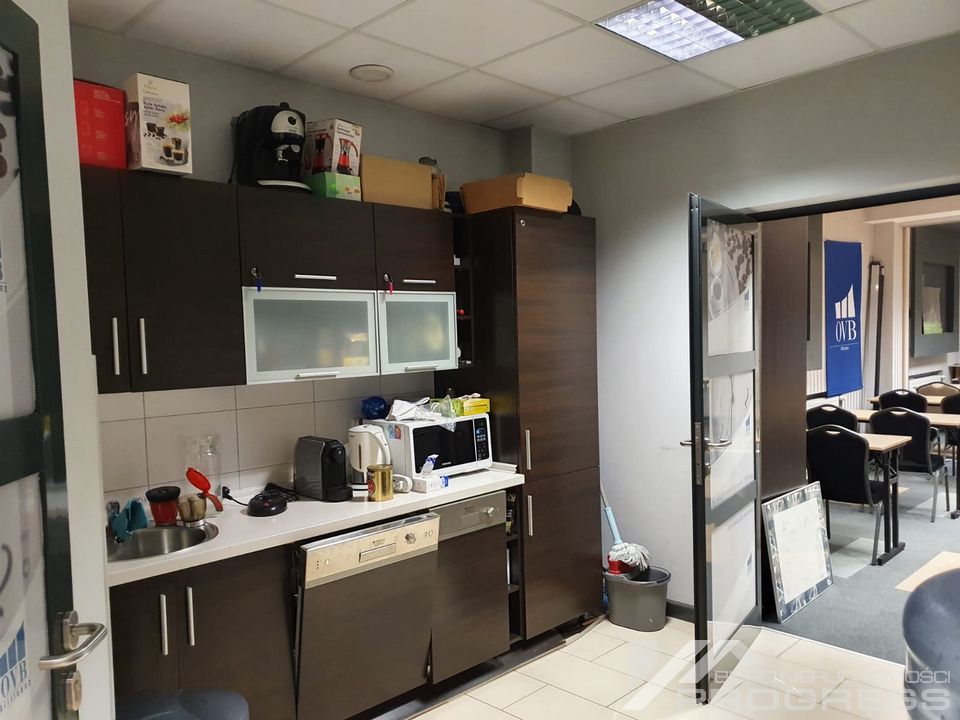 Lokal biurowy do wynajęcia, wysoki standard 143,5m2 – KROSNO /centrum/