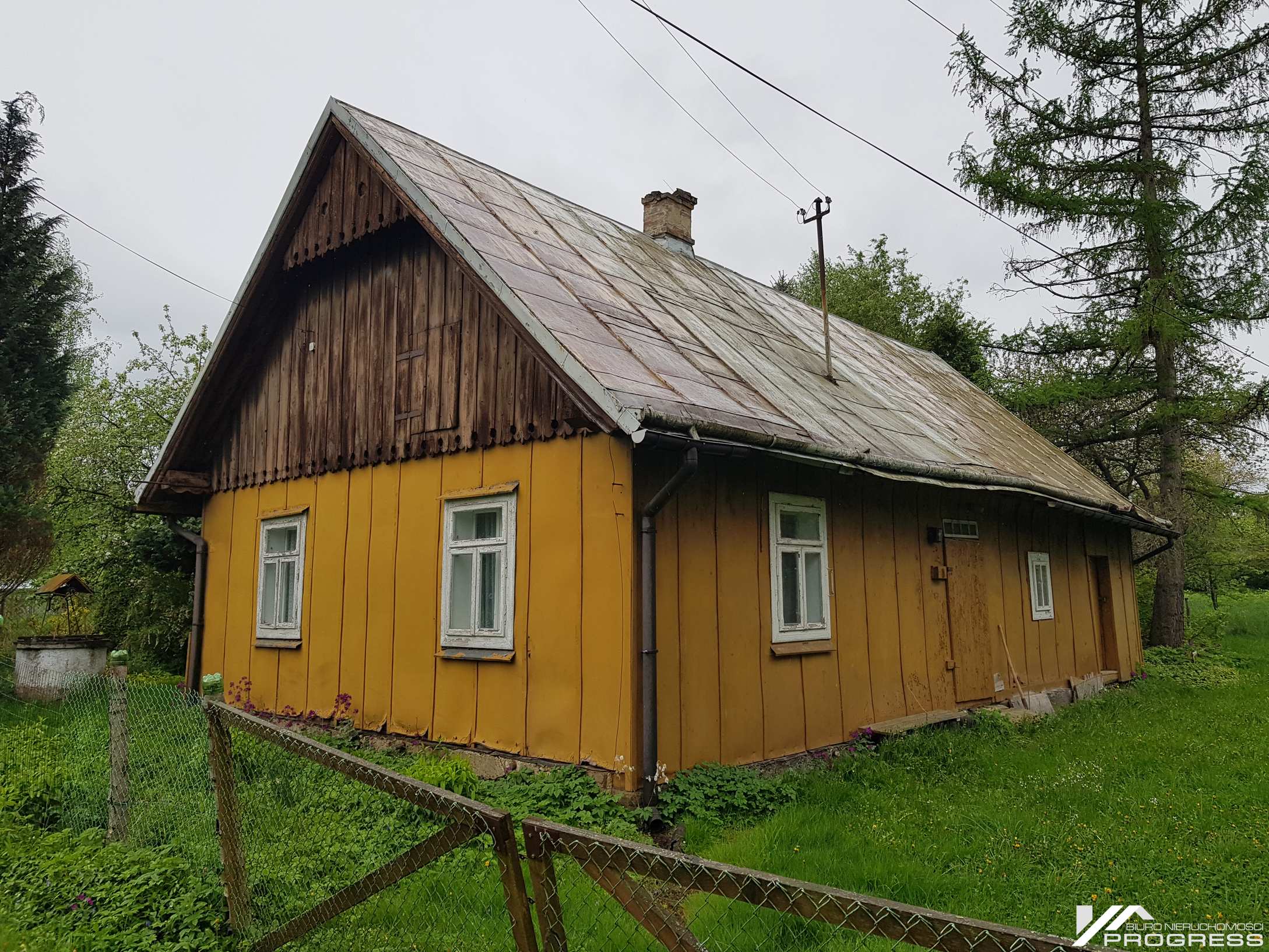 Dom drewniany w Bóbrce, działka 12a /gm. Chorkówka/.