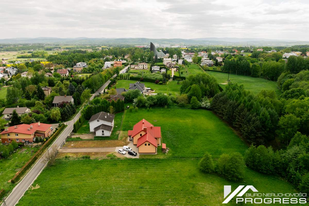 Dom z dużą działką i leśnym zakątkiem – Potok k. Krosna.