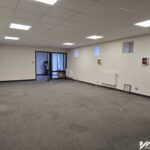 Do wynajęcia lokale w budynku biurowo – usługowym 400m2/ KROSNO/centrum/