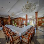 Hotel z restauracją, sale bankietowe – KROSNO /centrum/.