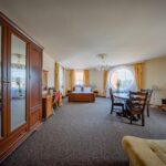 Hotel z restauracją, sale bankietowe – KROSNO /centrum/.