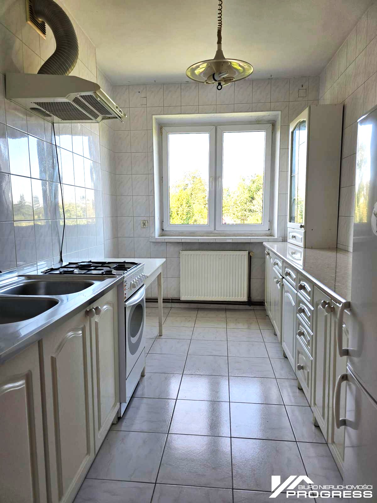 Mieszkanie 76m2, działka 4,79a – KROSNO /centrum/.
