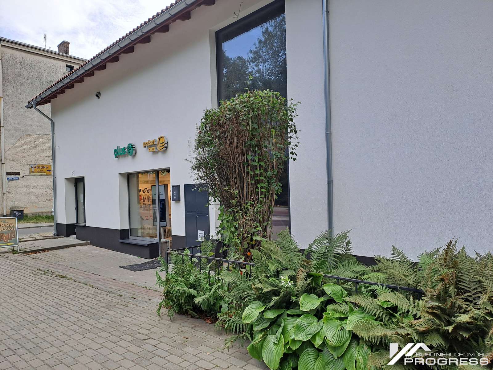 Lokal handlowo – usługowy 45m2 w atrakcyjnej lokalizacji – KROSNO /centrum/