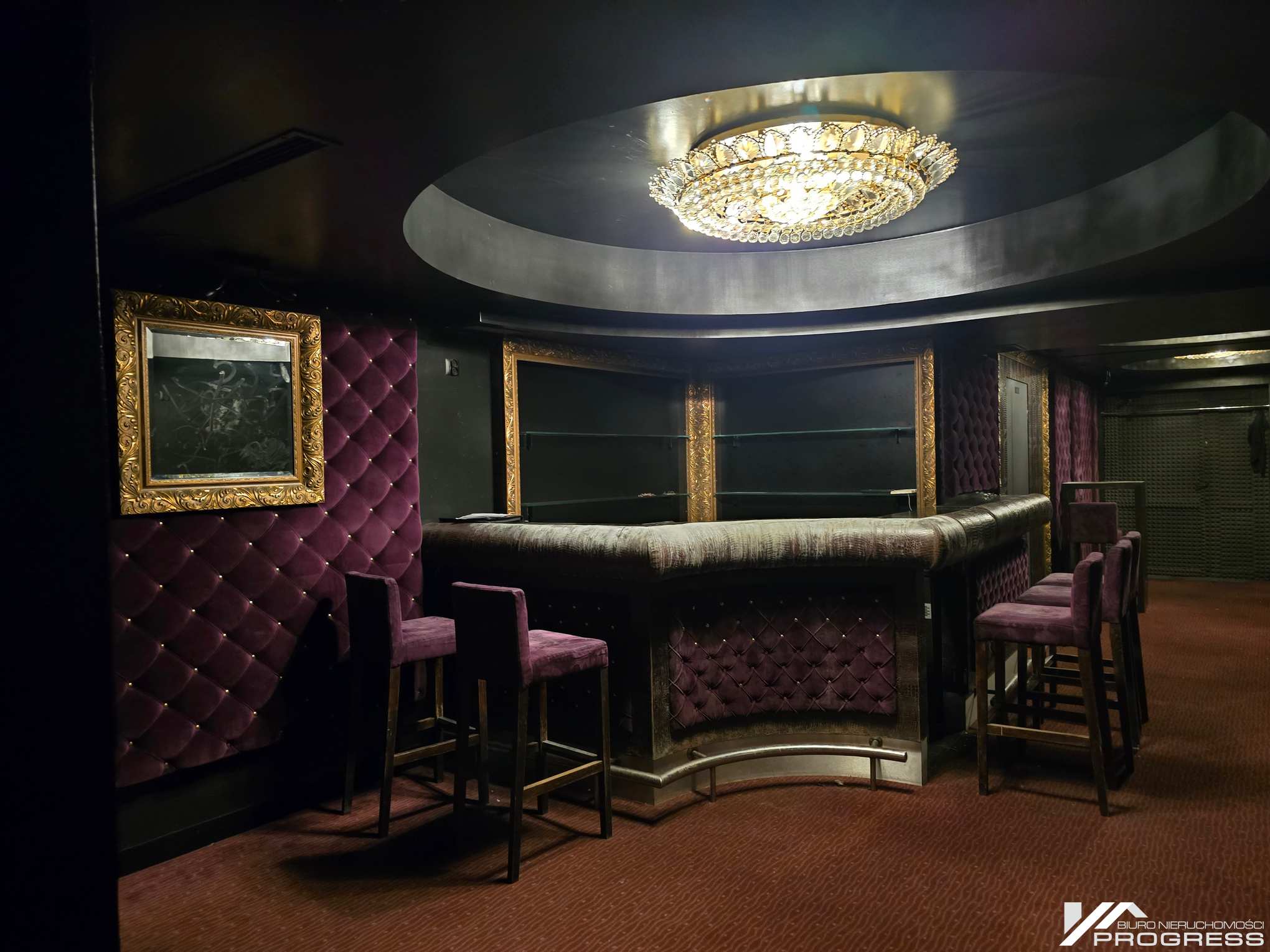 Do wynajęcia lokal użytkowy 46m2 w atrakcyjnej lokalizacji - KROSNO /centrum/