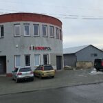 Budynek handlowo – biurowy 255m2, hala produkcyjno – magazynowa 476m2 do wynajęcia – KROSNO /ul. Składowa/