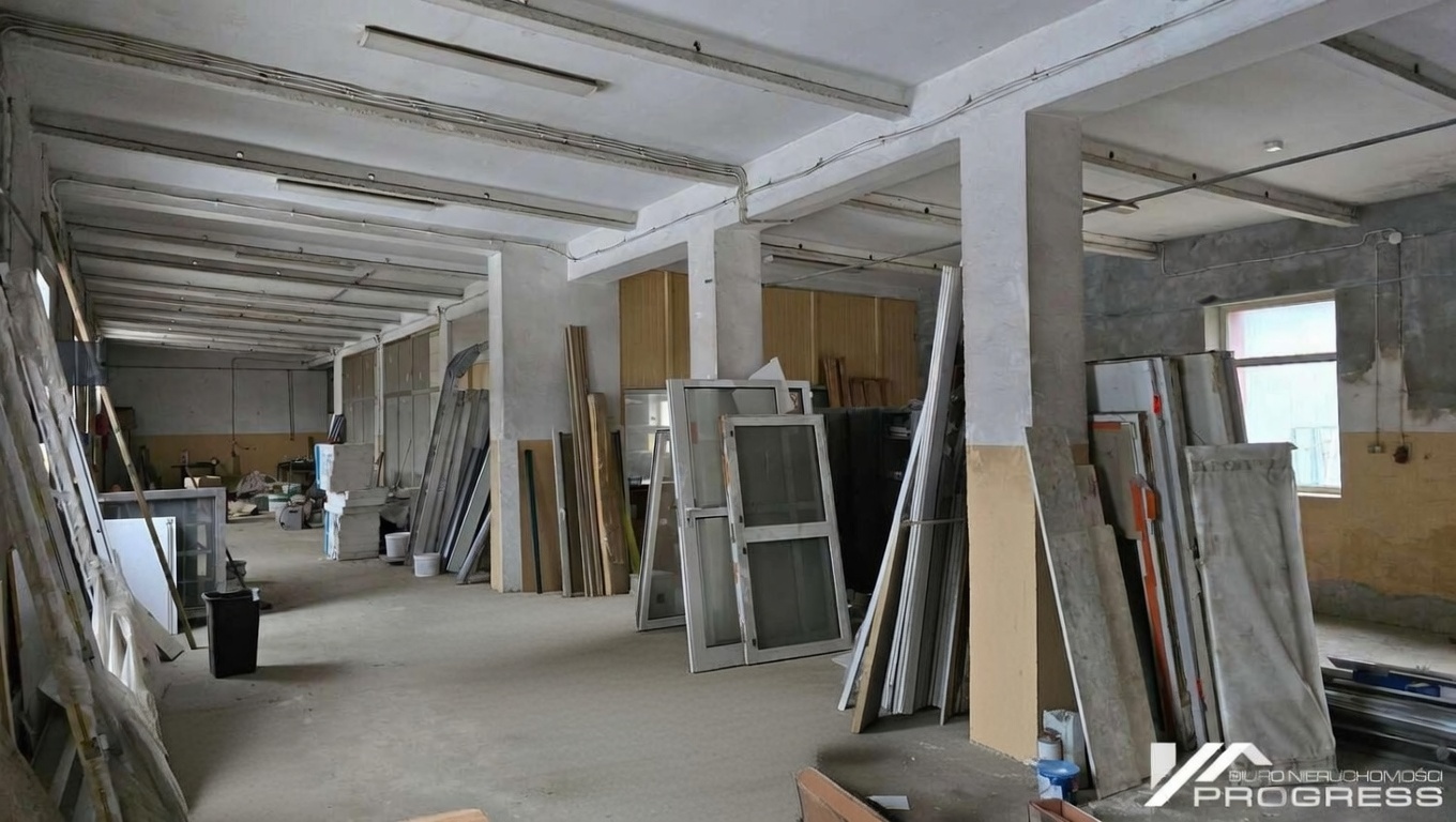 Budynek handlowo – biurowy 255m2, hala produkcyjno – magazynowa 476m2 do wynajęcia – KROSNO /ul. Składowa/