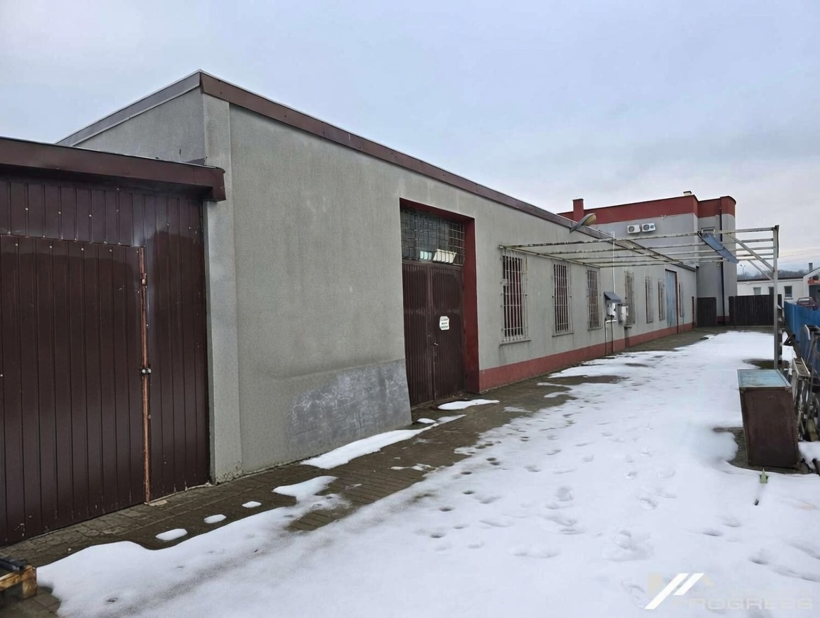 Budynek handlowo – biurowy 255m2, hala produkcyjno – magazynowa 476m2 do wynajęcia – KROSNO /ul. Składowa/