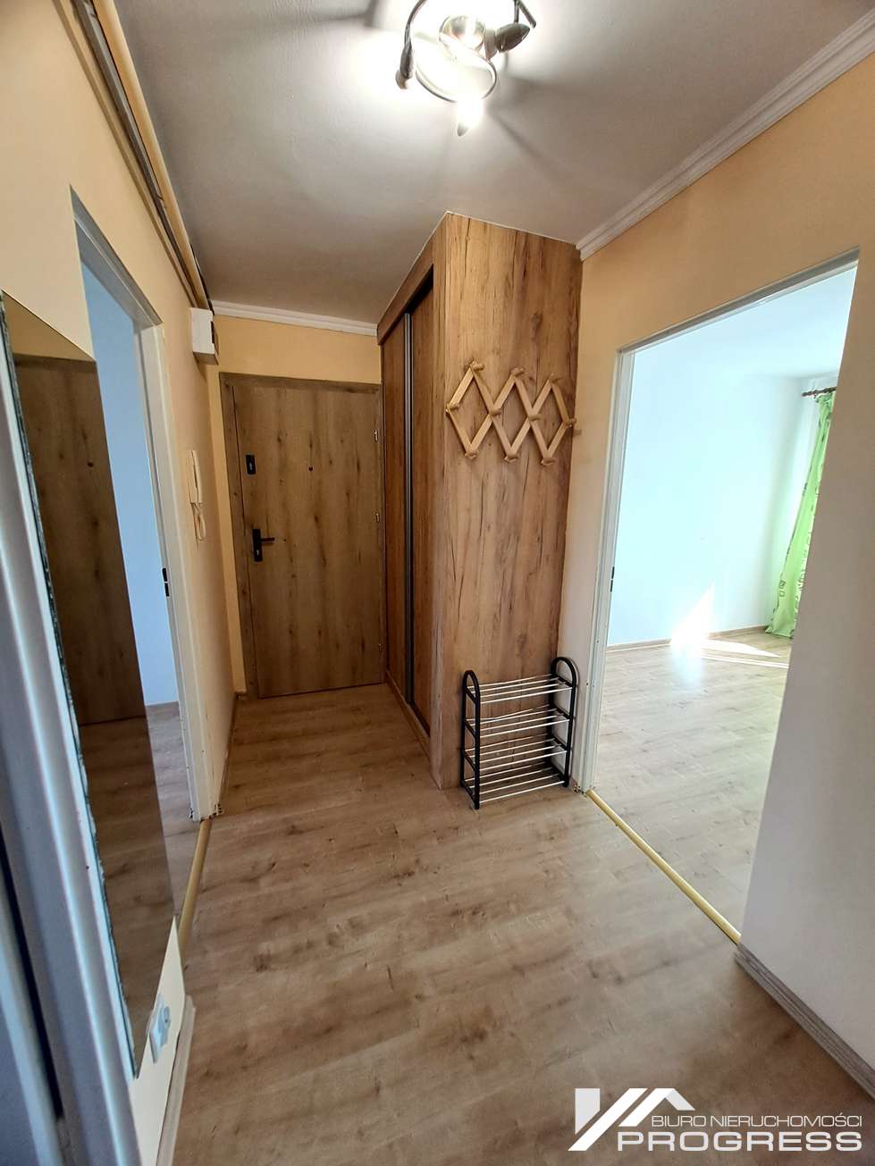 Mieszkanie 3-pokojowe 49m2 do wynajęcia – KROSNO /os. Markiewicza/.