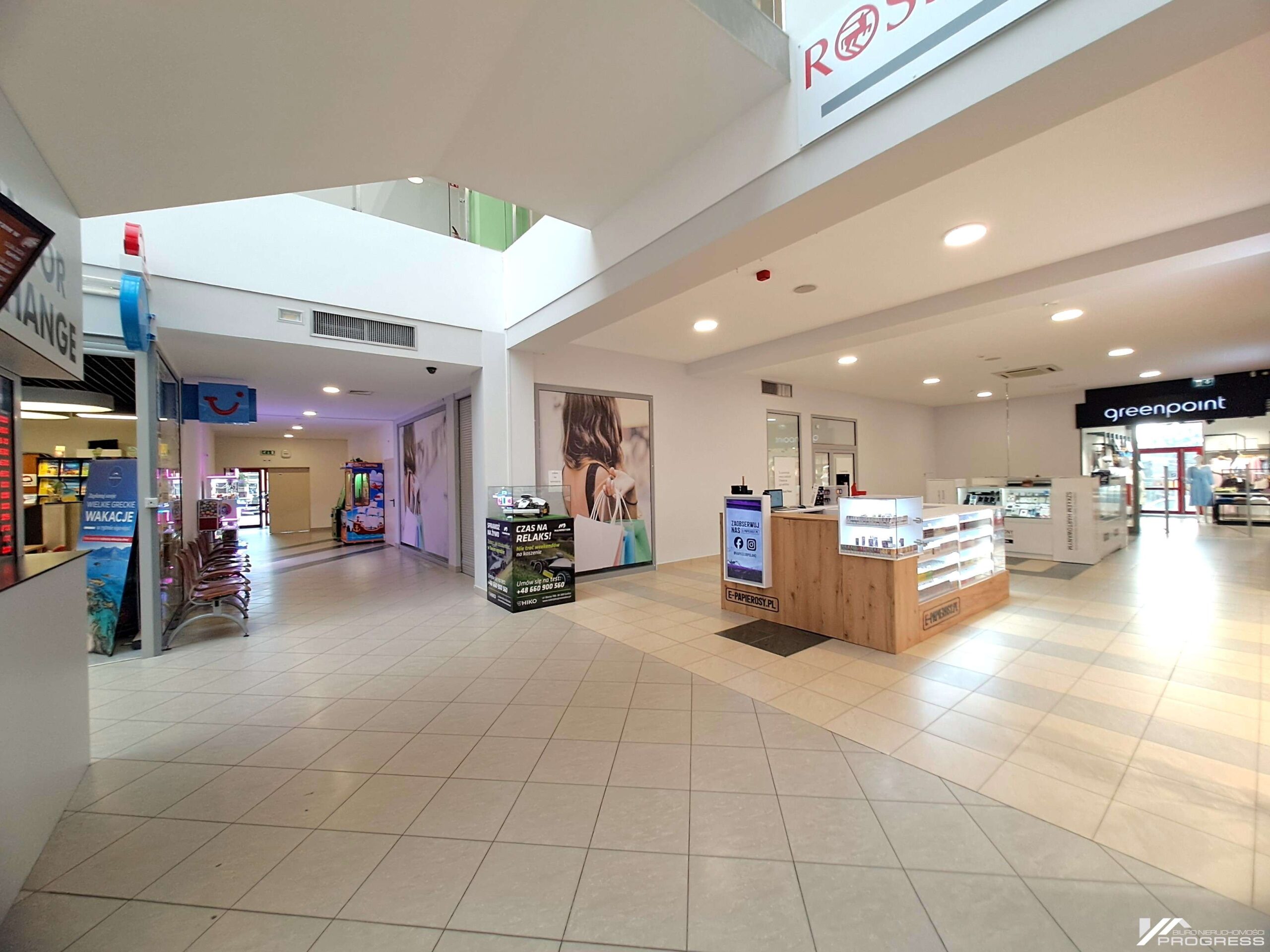 Do wynajęcia atrakcyjny lokal handlowy 15m2 w centralnej części galerii – /GALERIA KROSNO/.