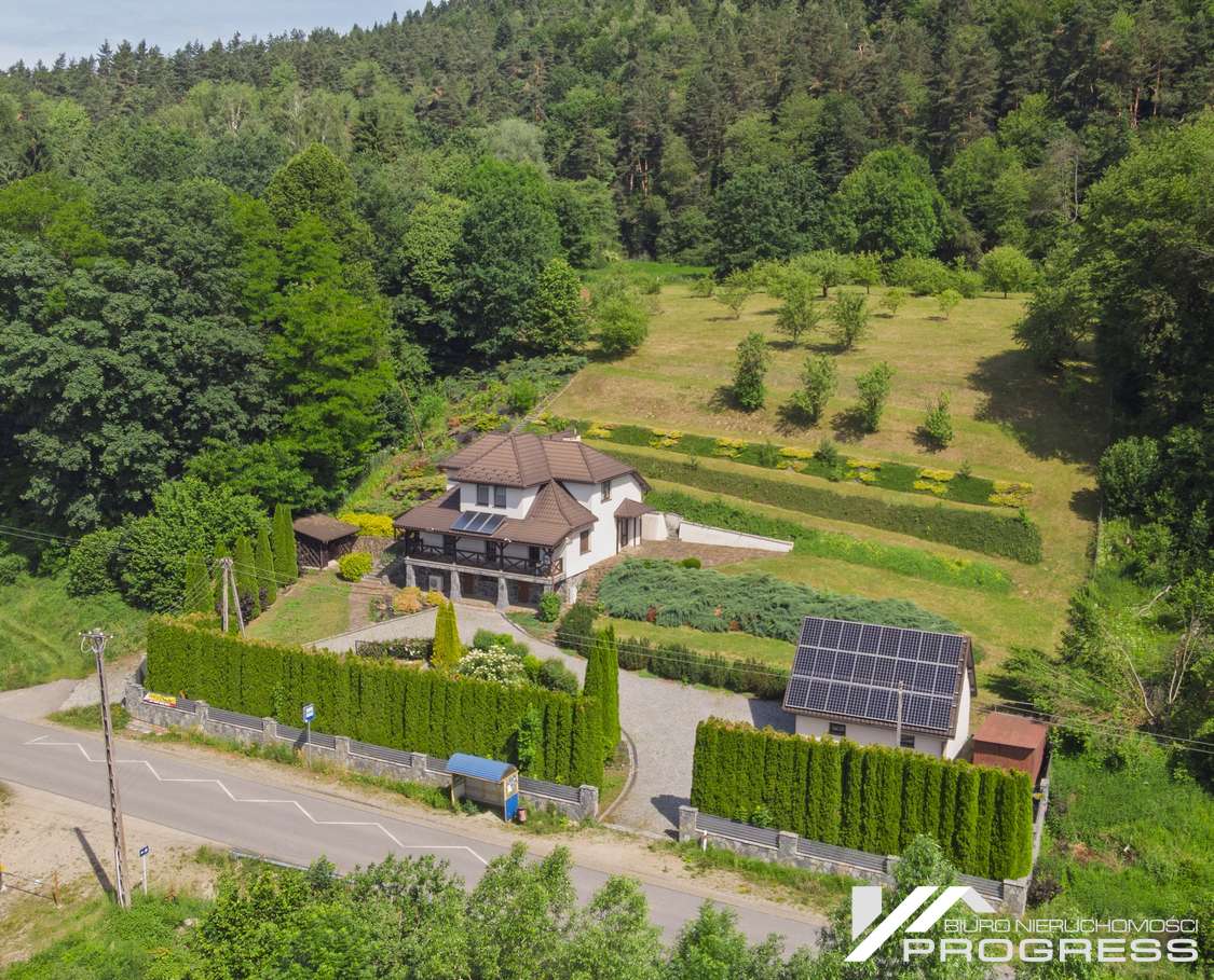 Komfortowy dom na widokowej działce, teren inwestycyjny 87a – Załuż /Bieszczady/.